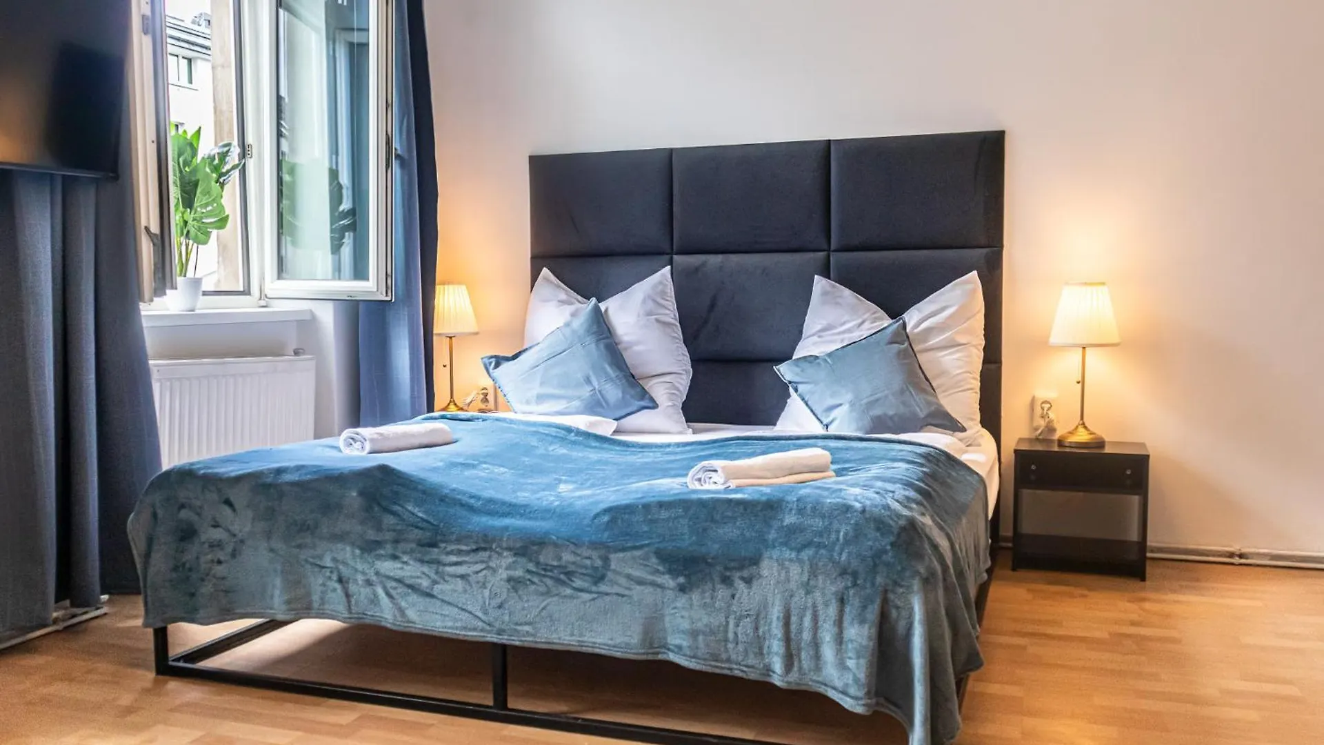 Pleasant 2Br Apt- Near Train Station Hetzendorf Vienne